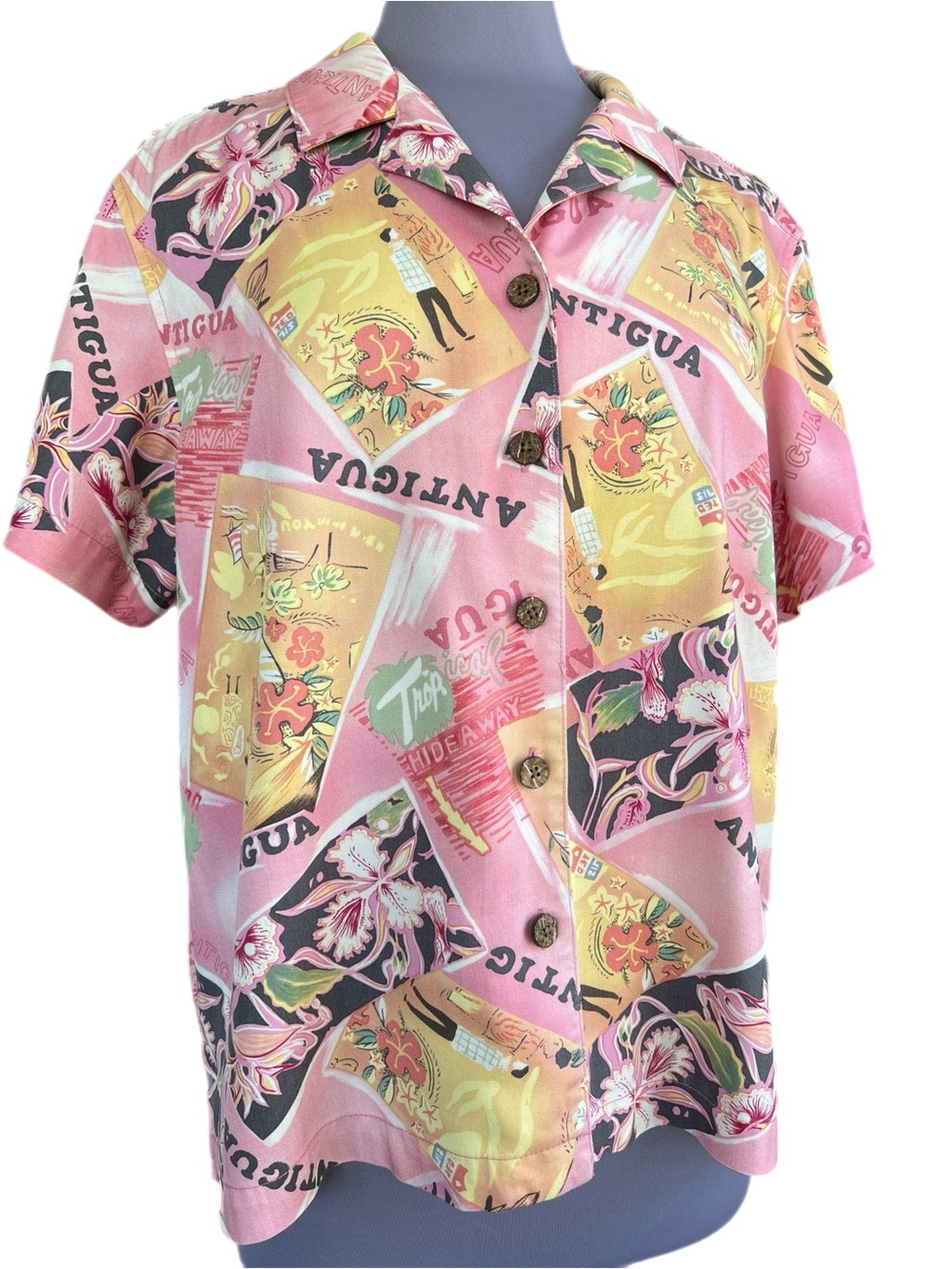 Havana Jack’s Cafe Pink Antigua Hawaiian-style Short-Sleeve Women’s Shirt XL